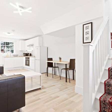 Airy Spacious 1 Bedroom Aprtment With Garden In Brixton London Exteriör bild
