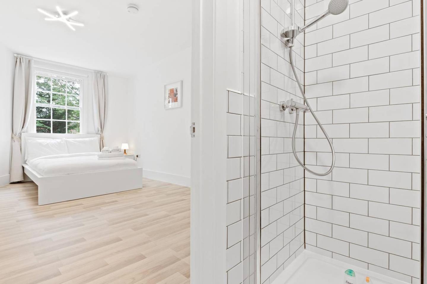 Airy Spacious 1 Bedroom Aprtment With Garden In Brixton London Exteriör bild