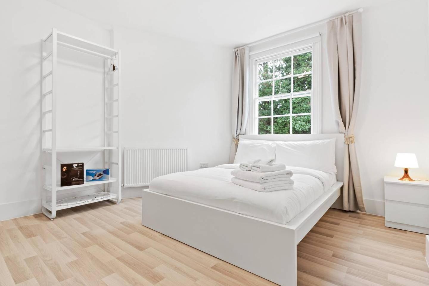 Airy Spacious 1 Bedroom Aprtment With Garden In Brixton London Exteriör bild