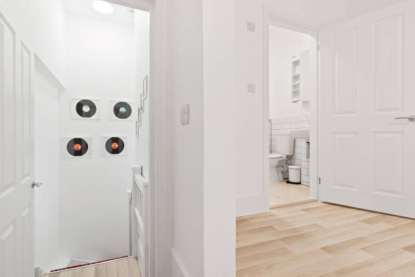 Airy Spacious 1 Bedroom Aprtment With Garden In Brixton London Exteriör bild
